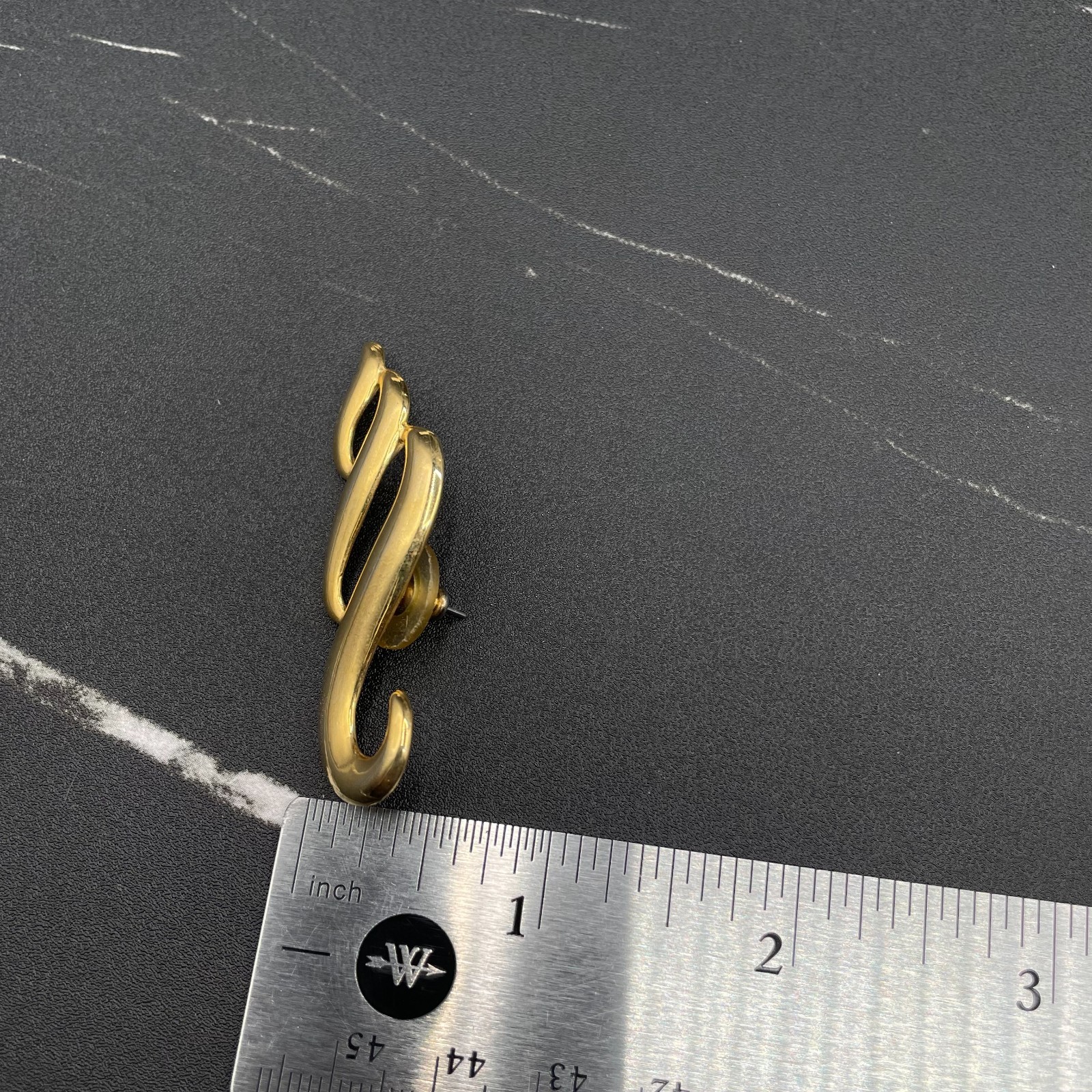 Vintage Gold Tone Abstract Swirl Ribbon Wave Brooch Pin Jewellery 2 Inch