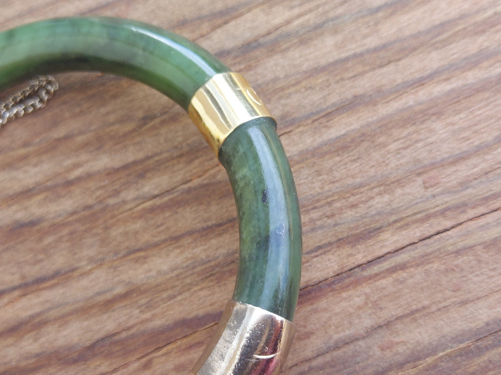 Lovely Hinge Jade Bangle Bracelet Dark Green Jadeite Pale Gold Tone Vintage