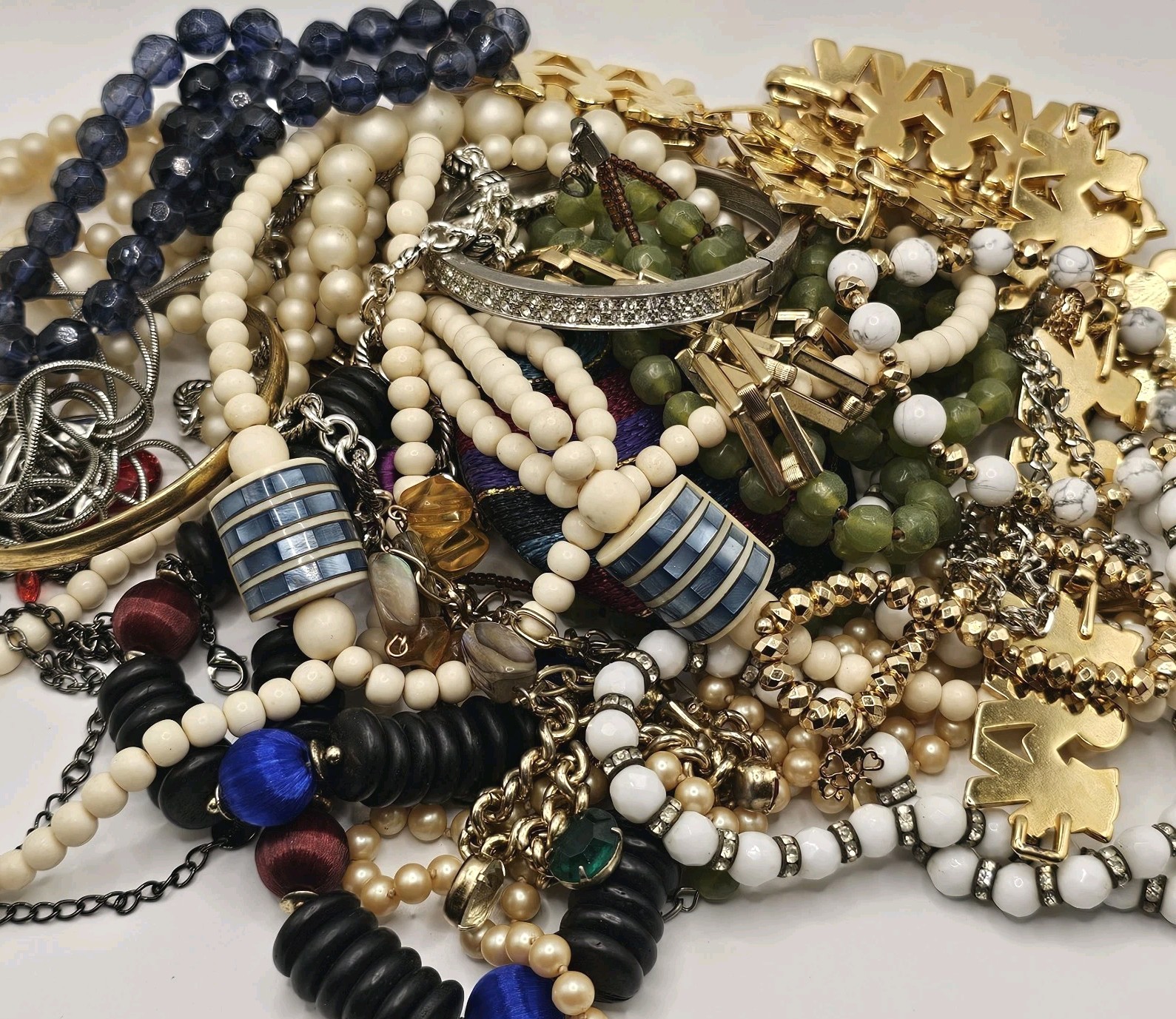 1 Pound VTG To Modern FASHION JEWELRY Lot Wearable Reuse Resell See Description