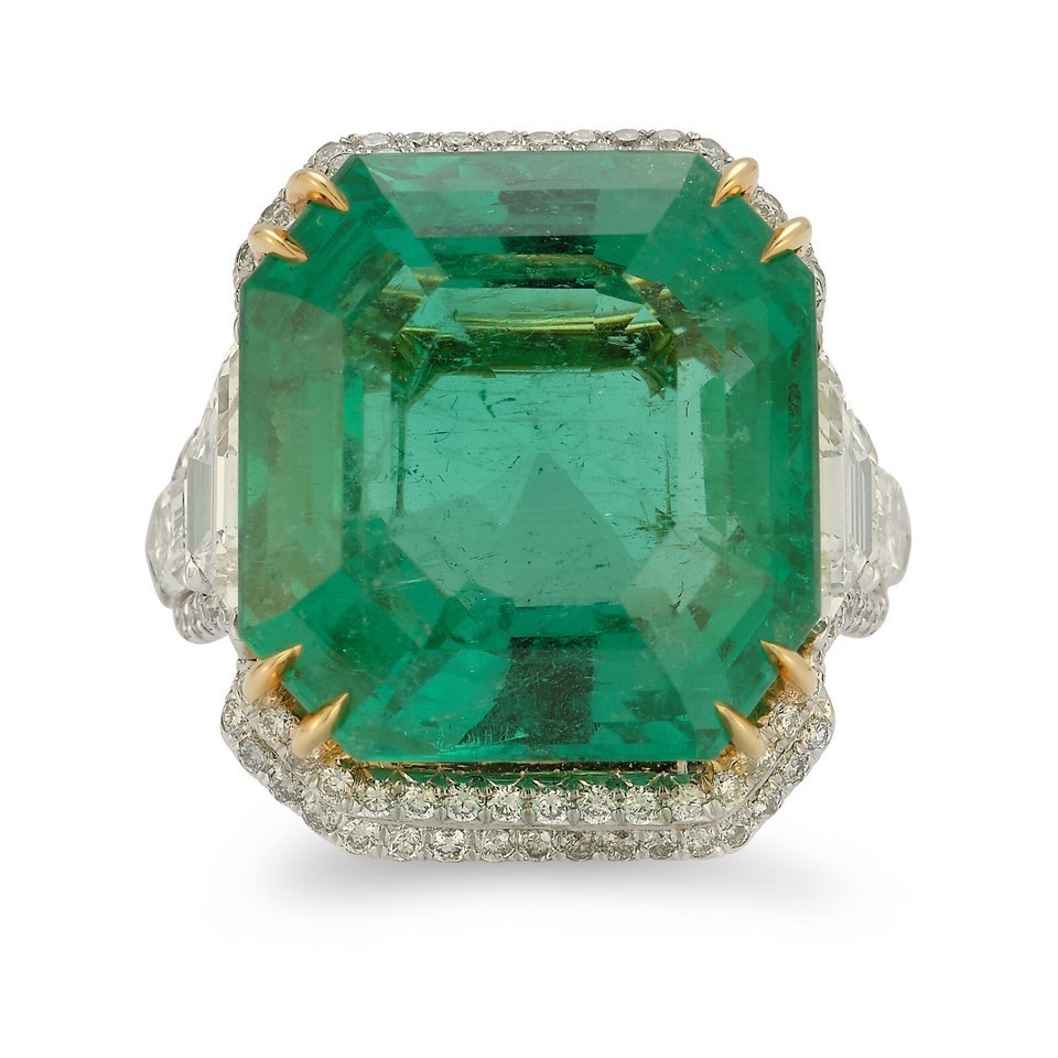 Huge 28Ct Green Emerald CZ-Stone Celebrity Inspired Wedding Ring In 925 Silver