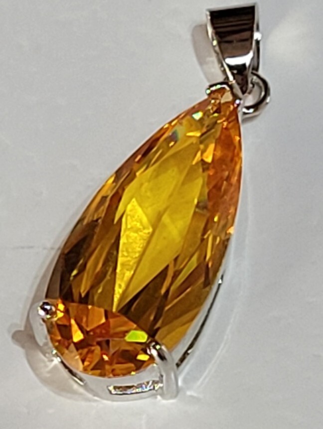 35mm Faceted Silver Lab Created Cubic Zirconia Citrine Colour Silvertone Pendant
