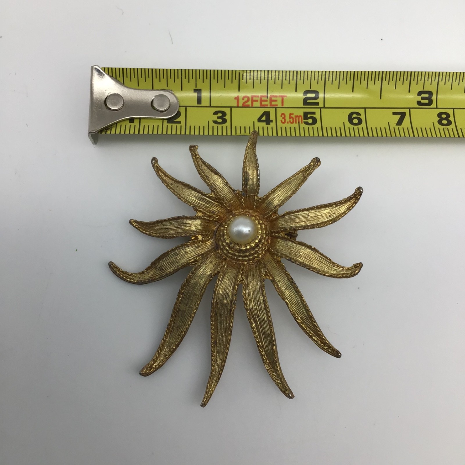 Boucher 1950’s Flower/Star Brooch #7441 Brushed Gold Tone Metal 2 3/8 inches
