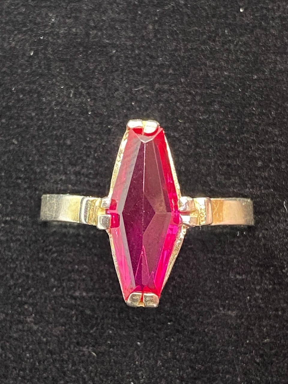 Ring Silver 875 Size 8 . Weight 1.84 g. Soviet Vintage Jewelry USSR
