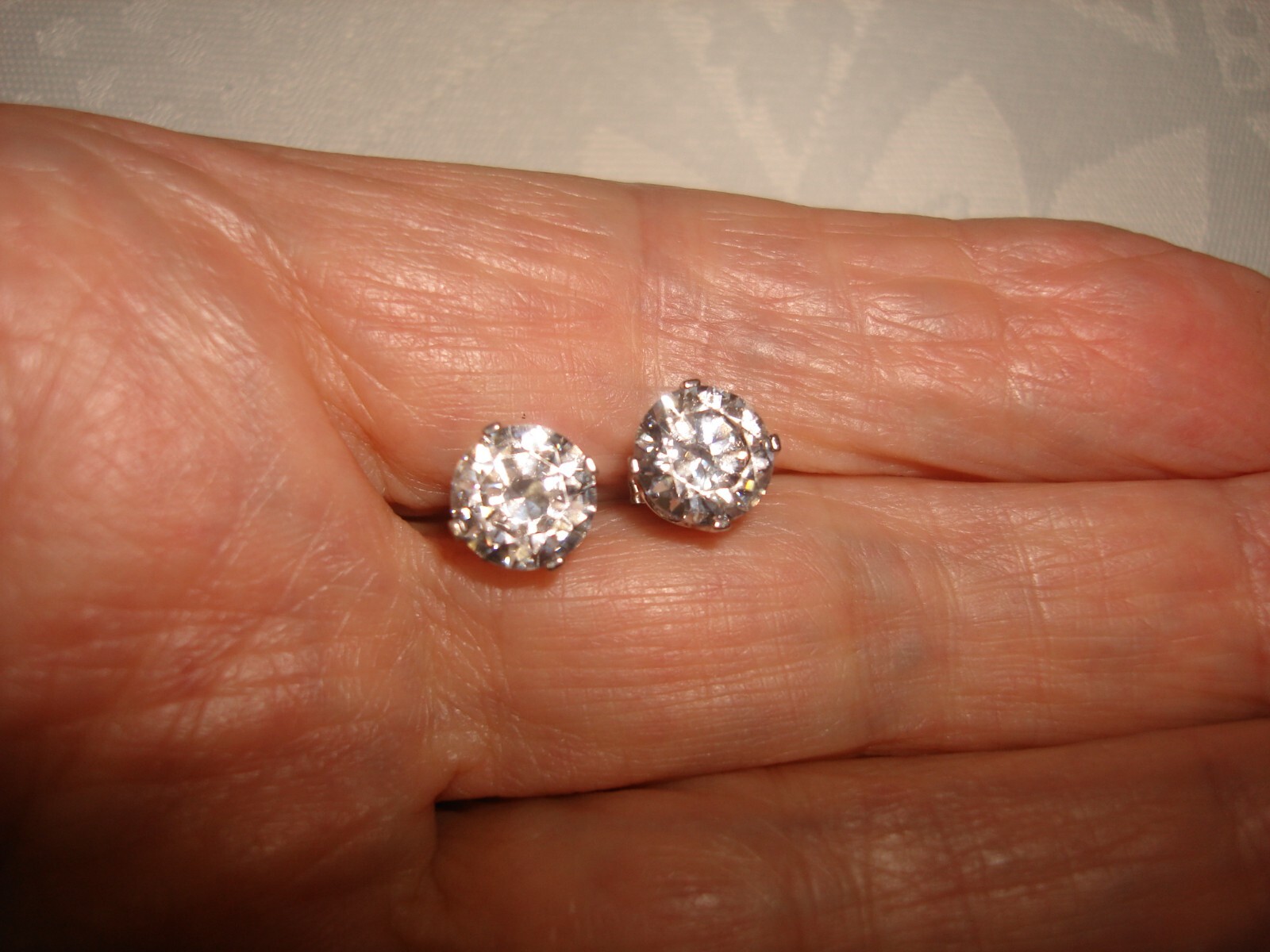 Vintage 14kt Solid White Gold 7.98 mm Diameter Diamonique Stud Pierced Earrings