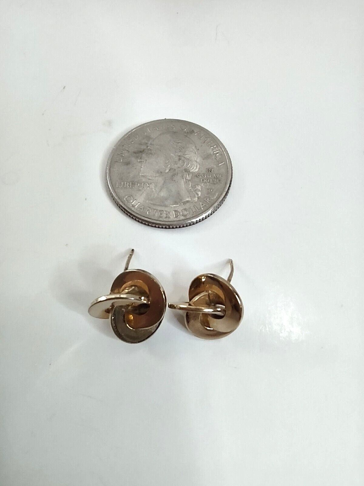 Vintage Gold Tone Knots Earrings Dainty Entwined Rings No Backs Bent Posts