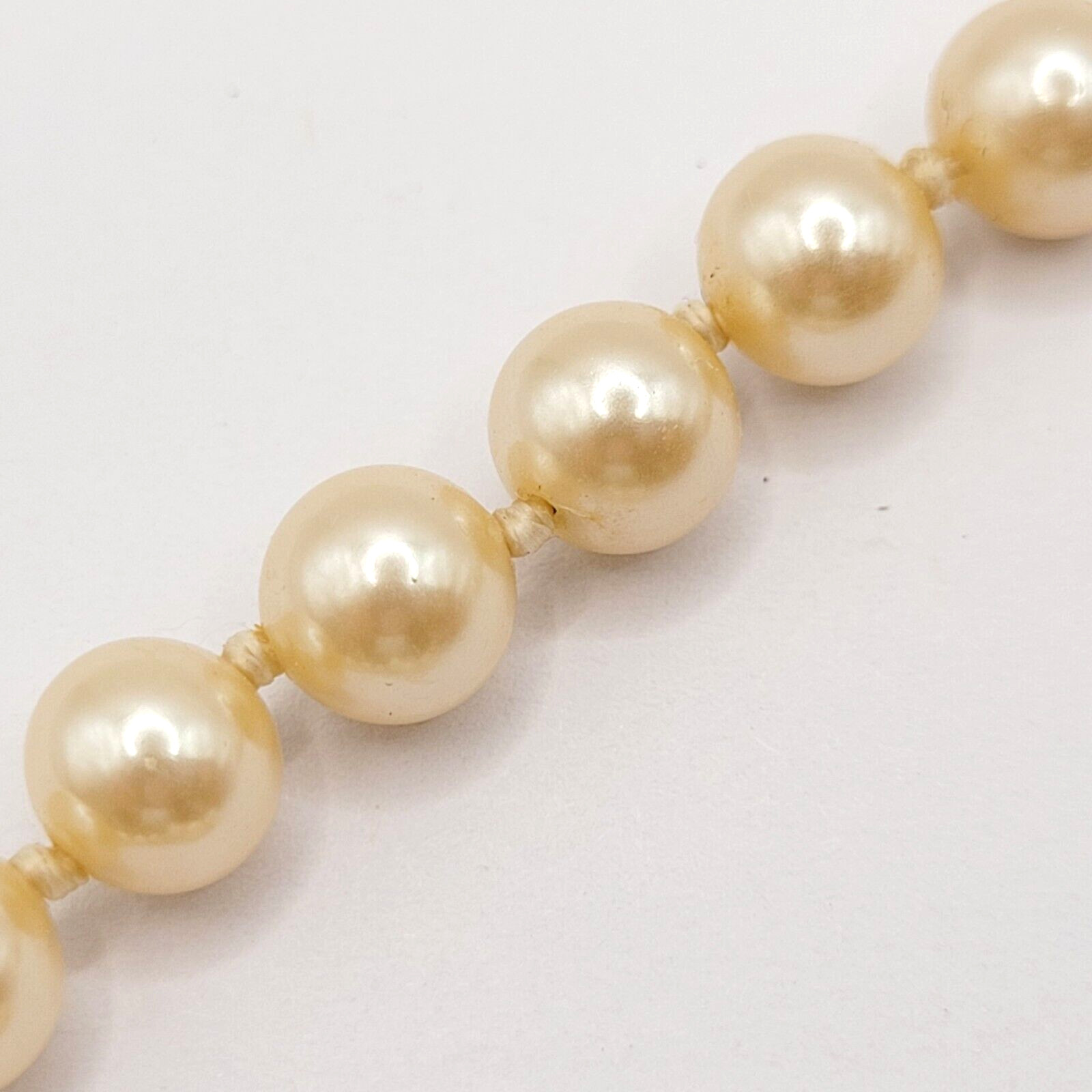 Cream Hand Knot Faux Pearl Bead Necklace GSilver Mark Vintage Necklace 19 Inch