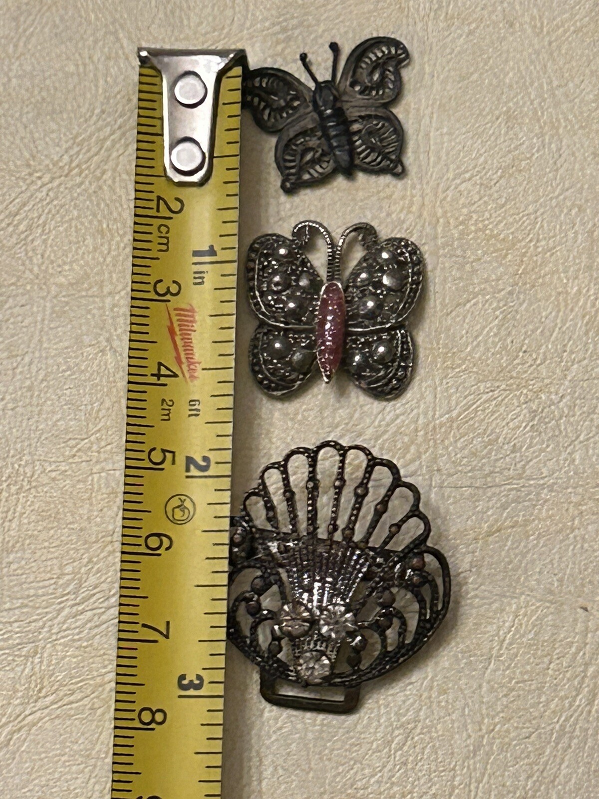 Vintage random filigree metal butterfly’s and sea shell unknown use?