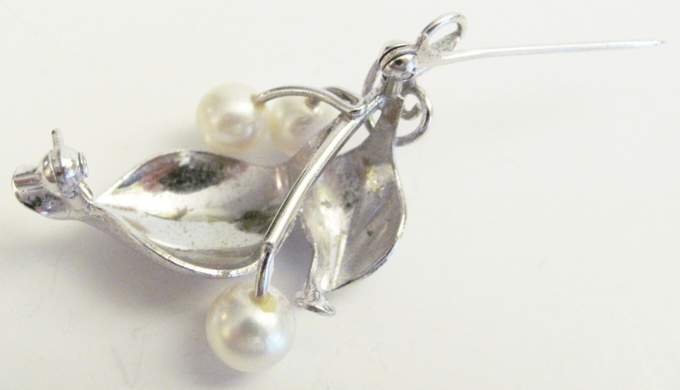 VTG 925 Sterling 3 Real 7mm Pearls Leaf Pin Brooch/ Pendant 5.3 gram 1 1/2″ x 1″