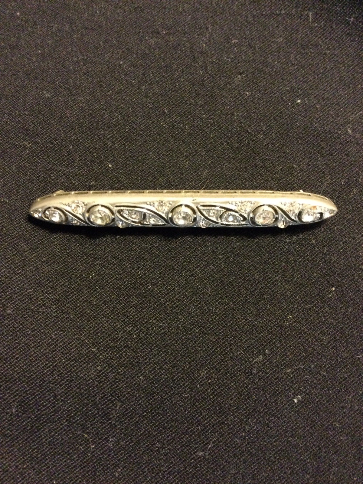 Vintage Silverite Art Deco Brooch with Rhinestones