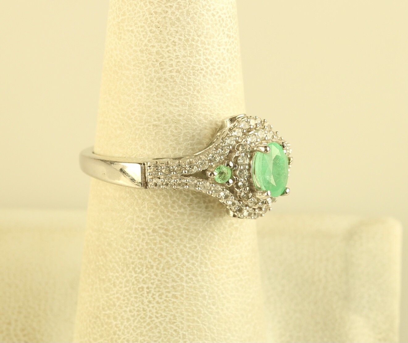 Vintage Sterling Silver Emerald & Crystal CZ Stone Halo Ring signed D’Joy