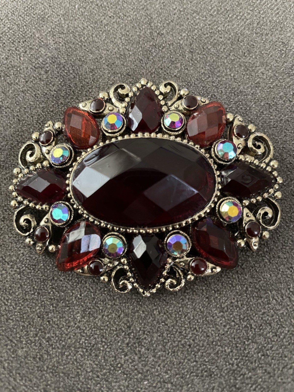 Vintage Antique Victorian Red Glass w/Small Iridescent Filigree Setting Brooch