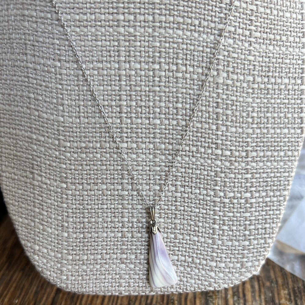 Vintage Sterling Navajo Wampum Purple Spiny Oyster Pendant Necklace 18″ Dainty