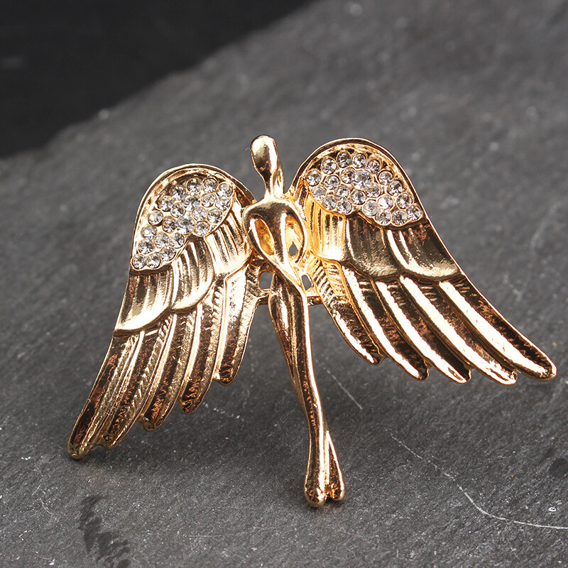 Simple Fashion Temperament Archangel Wings Brooch Women Men Jewelry Gift