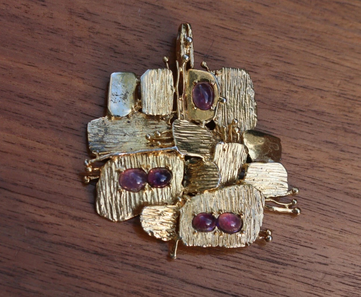 Vintage 1971 Grosse Germany Dior Designer Gold-tone Amethyst Purple Pendant