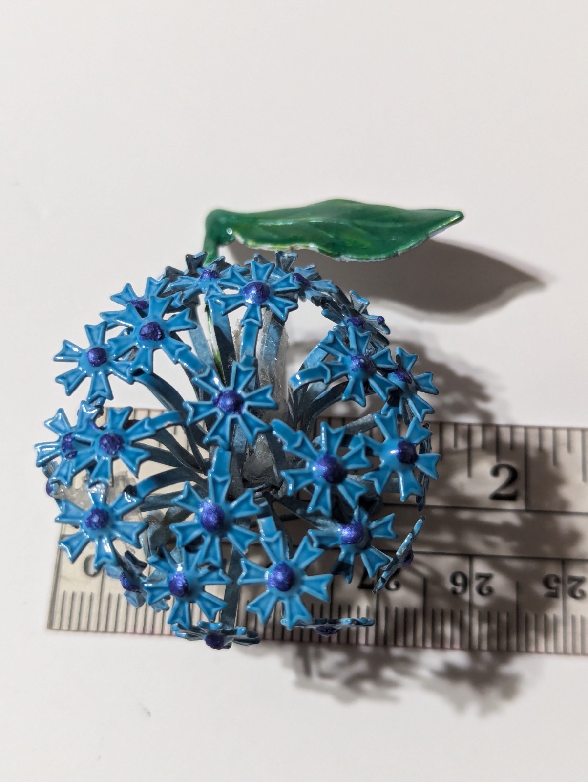 Hoya Flower brooch Pin 3D Forget Me Not Pin Floral Two Tone Blue Repaint