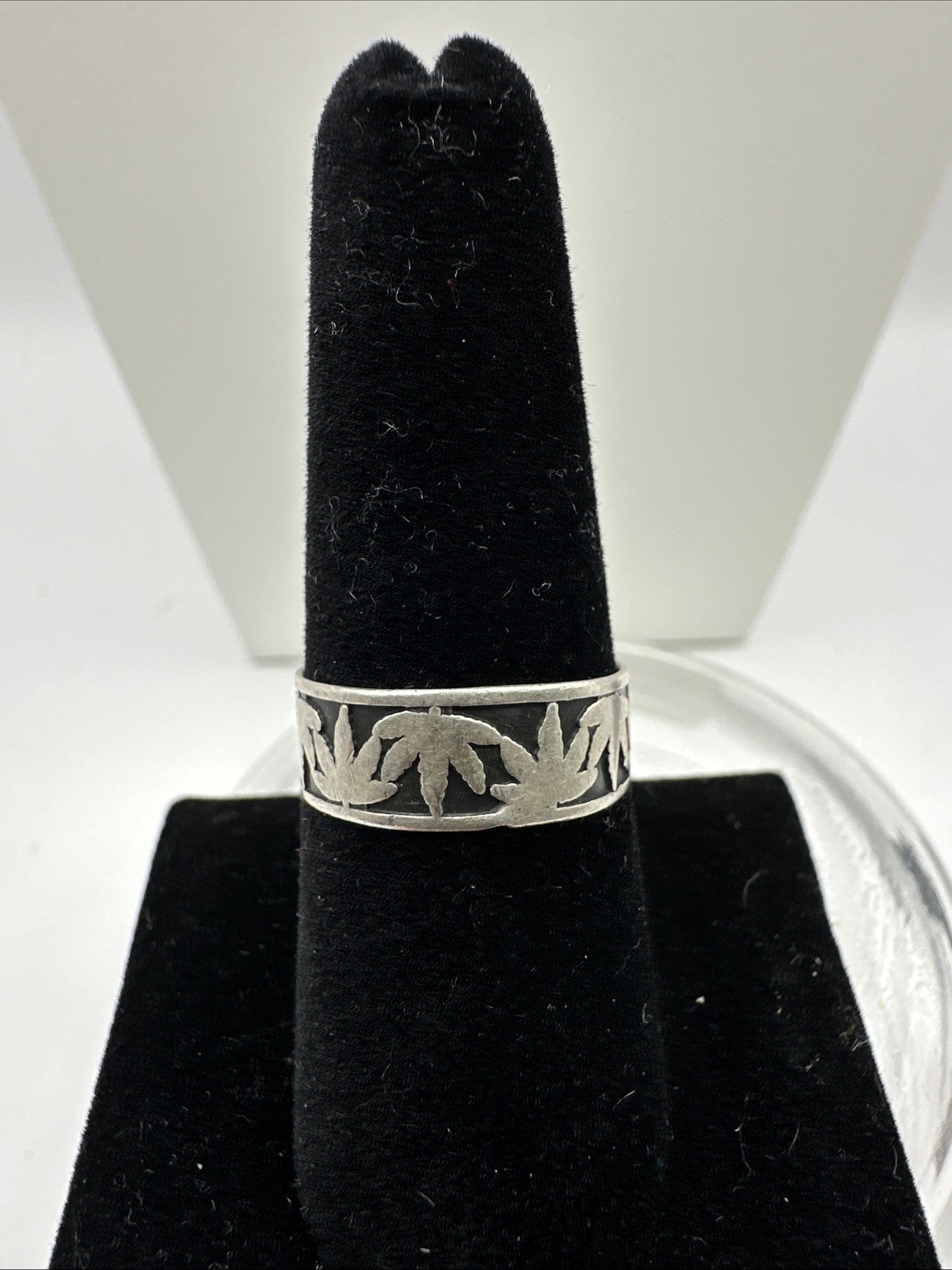 Sterling silver 925 Cigar Band ring cannabis Pot leaf Sz 7