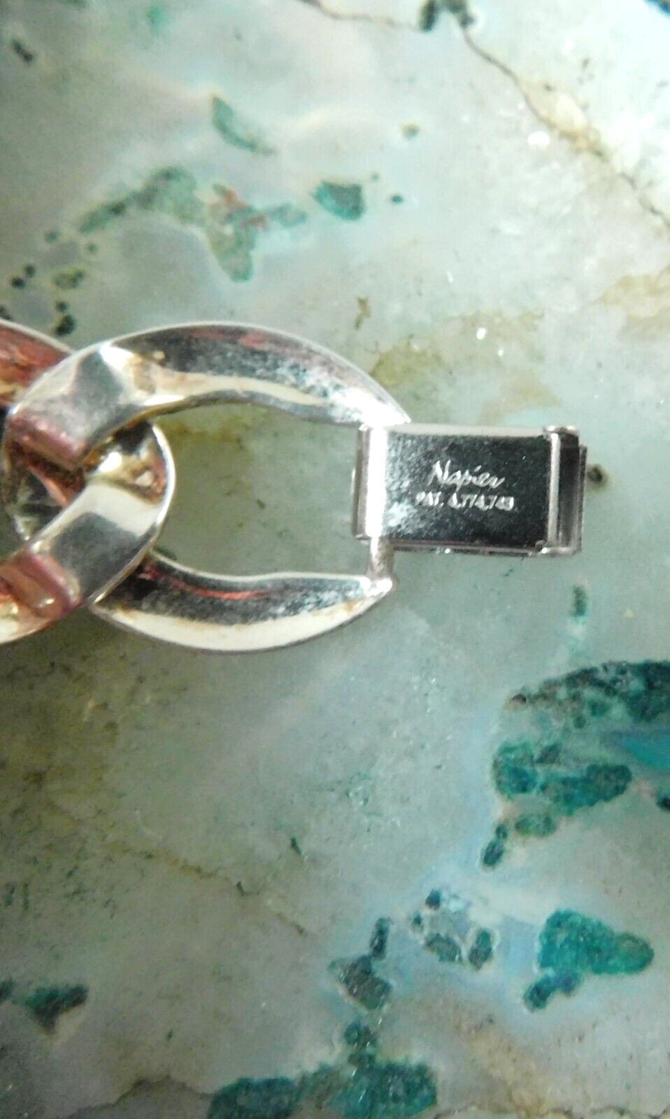 VINTAGE 1960’s 70’s SIGNED NAPIER SILVERPLATED CHOCKER NECKLACE and BRACELET SET
