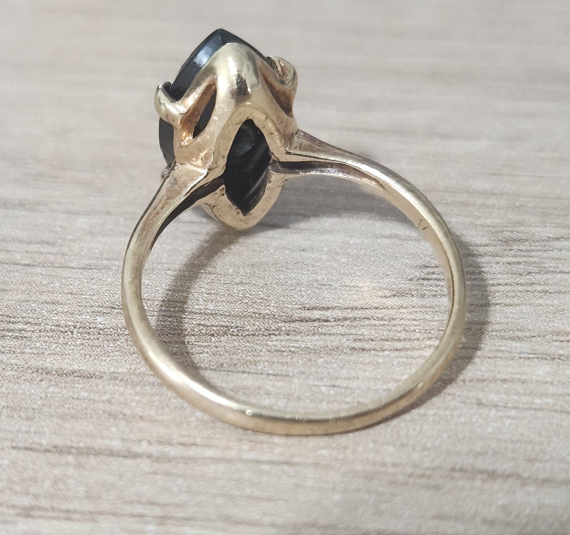 Vintage Womens Marquise Black Onyx Ring 10K Yellow Gold Diamond Size 4