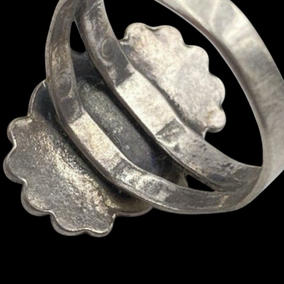 Vintage South Western Native Navajo Sterling Silver 925 Concho Ring