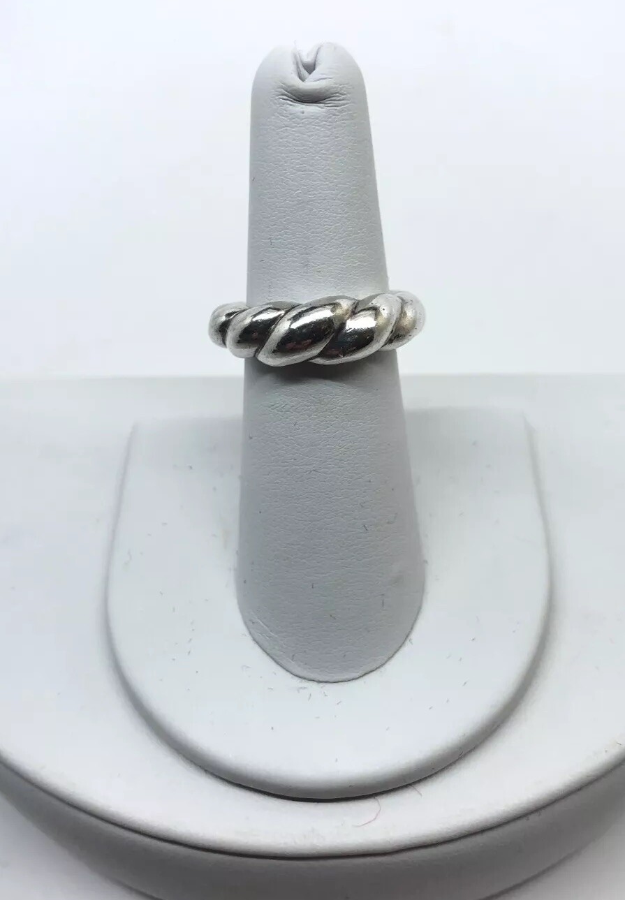 Vintage Sterling silver Twist ring Ladies sz 6 1/2 5.4 g