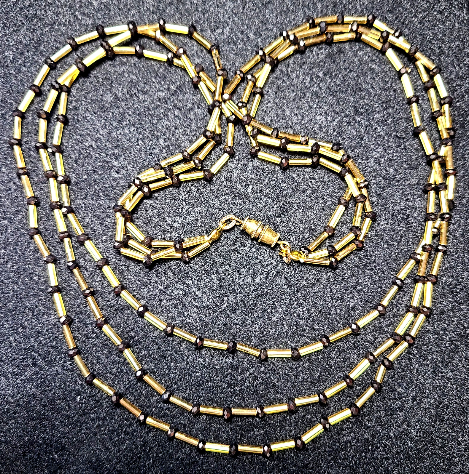 VINTAGE STUNNING 3 STRAND HONEY AMBER & BLACK COLOR CZECH GLASS NECKLACE