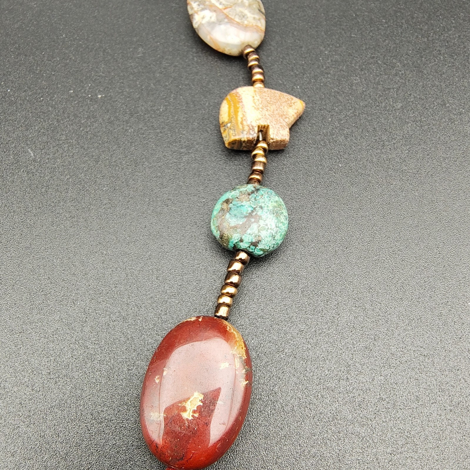 Vintage Southwestern Style Beaded Necklace Stone Bear Fetish Earthy Boho