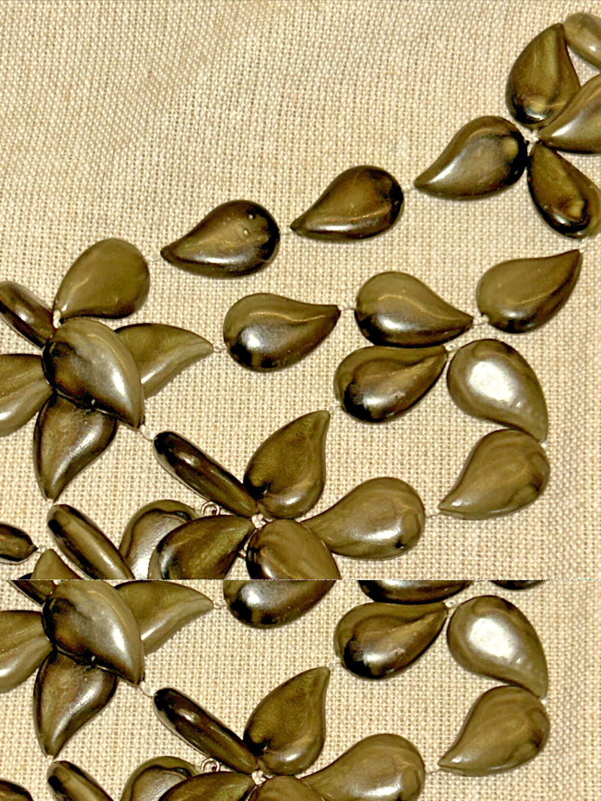 Vintage Faux Stone Teardrop Shaped Bead Necklace Earth Gray Green Black