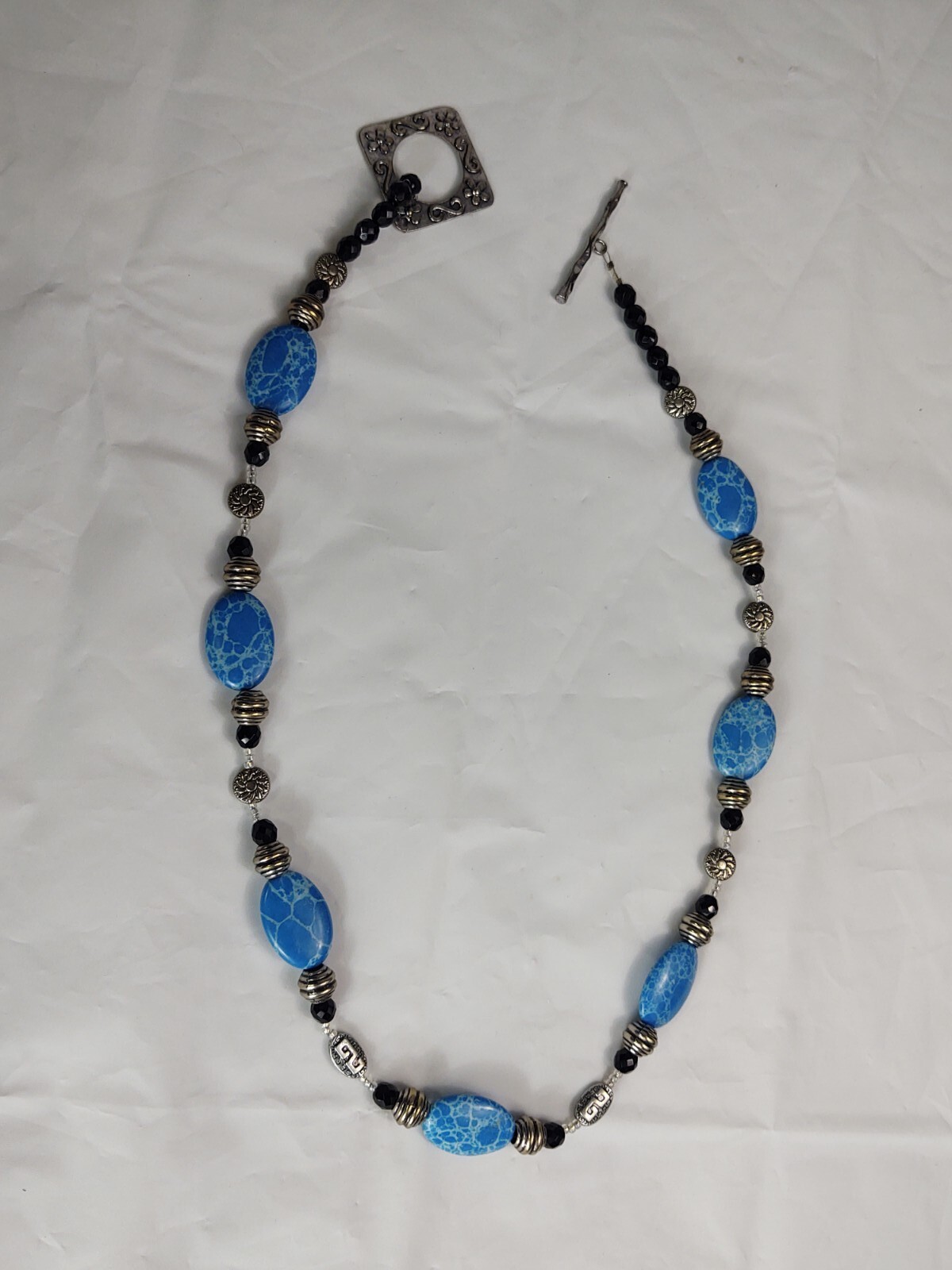 Vtg Beaded Necklace Toggle Closure Blue Black Silver Tone Beads Costume Jewelry