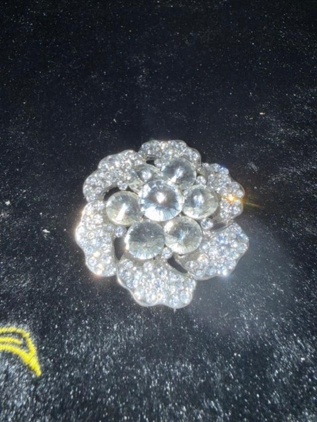 Vintage Silver Tone Flower Dress Clip Fur Clip Floral Costume Jewelry