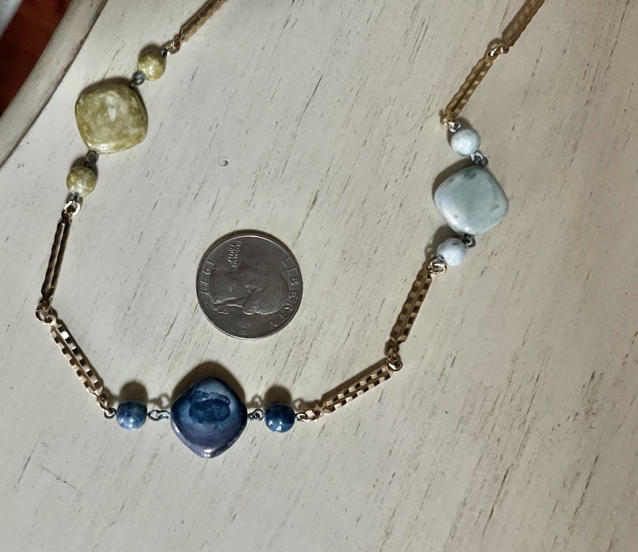 Vintage Polished Stone Green Blue Aqua Gold Tone Paperclip Bar Link 48”Necklace