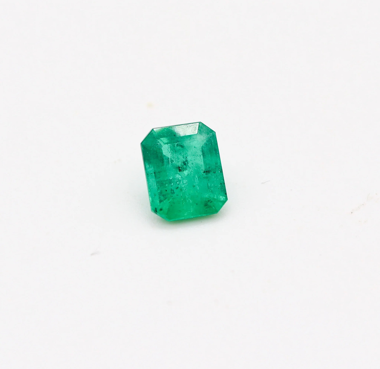 GIA CERTIFIED Emerald Rectangular Shape Vivid Green 1.59 Carats GIA-2225072297