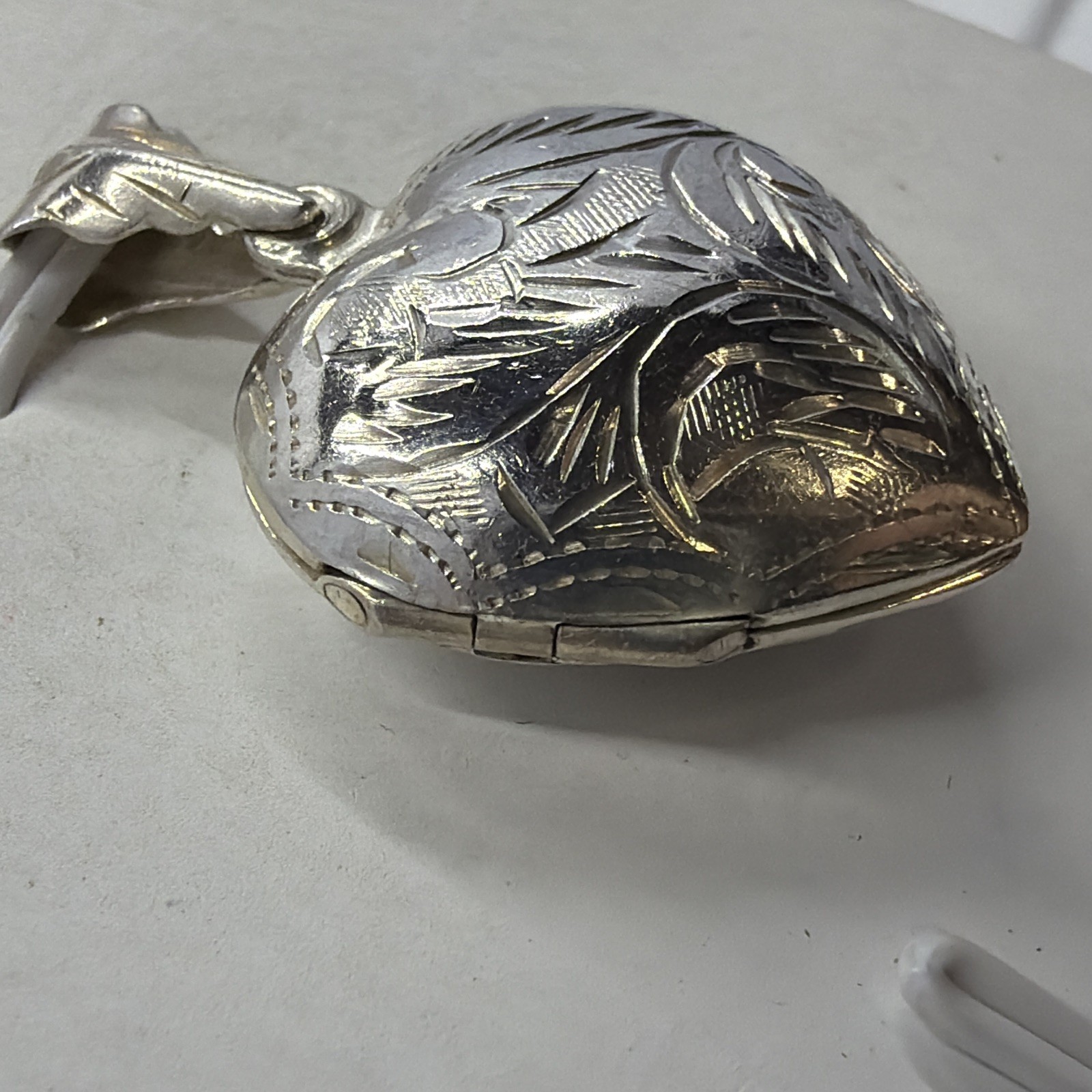 Vintage 925 Large Puff Ornate Etched Hollow Heart Locket Pendant Sterling Silver