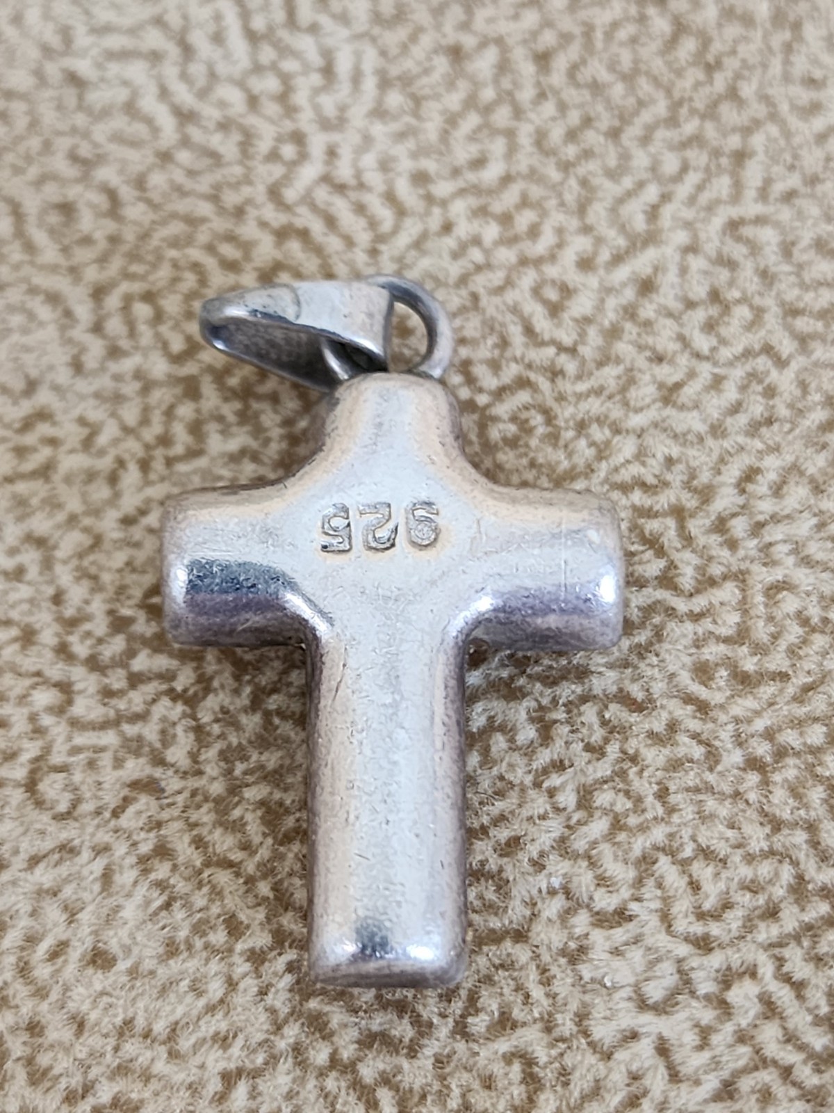 Vintage Flowers Cross Pendant in Resin 925 Sterling Silver
