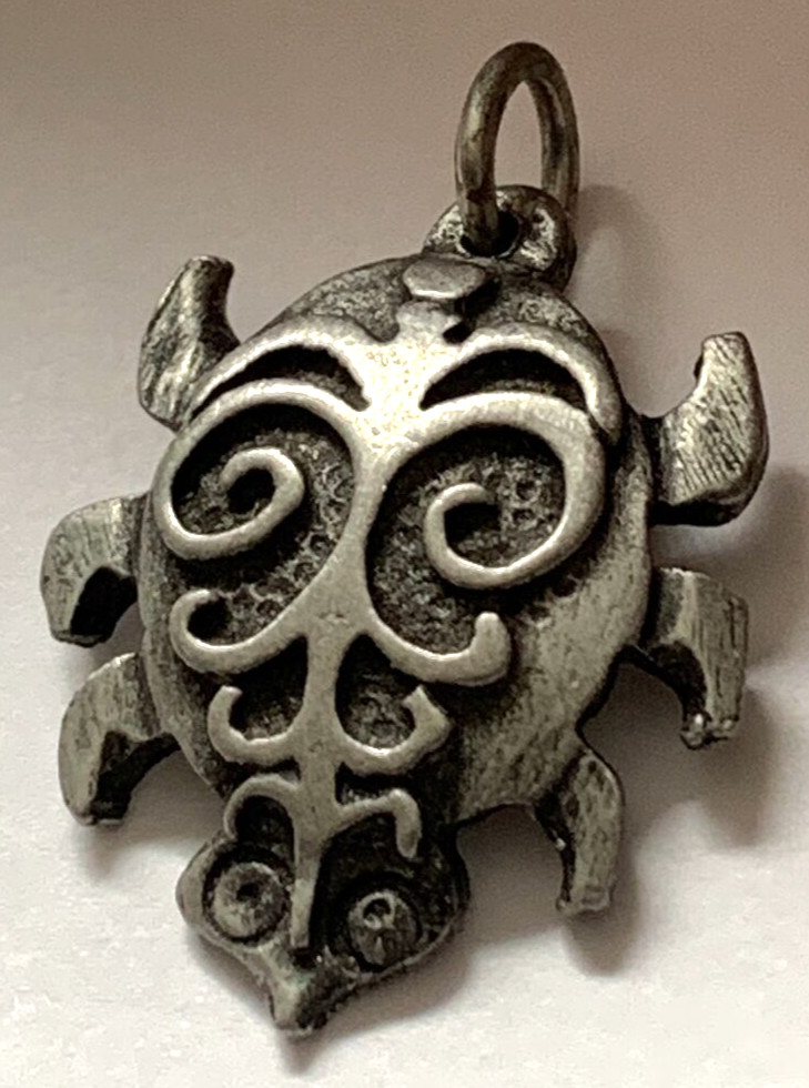 VTG RARE HTF 1970’s Metzke Pewter Pendant Charm, Stylized Beetle or Bug SIGNED