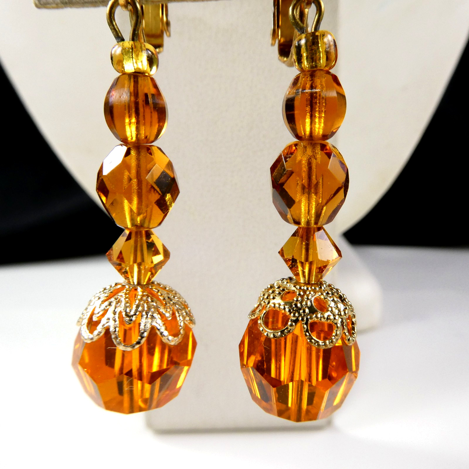Vintage Orange Glass Crystal Drop Dangle Earrings Clip On Gold Tone Beauties