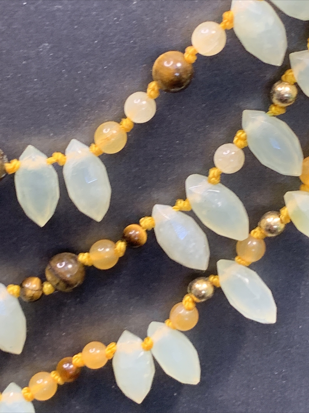 Vintage Tiger’s Eye Pale Green Jade Layered Oriental￼ 3 Strand Necklace 18”