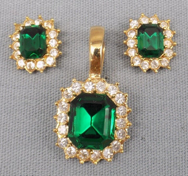 Emerald Green & Clear CZ Roman Signed Pendant & Pierced Earrings Set Rhinestone