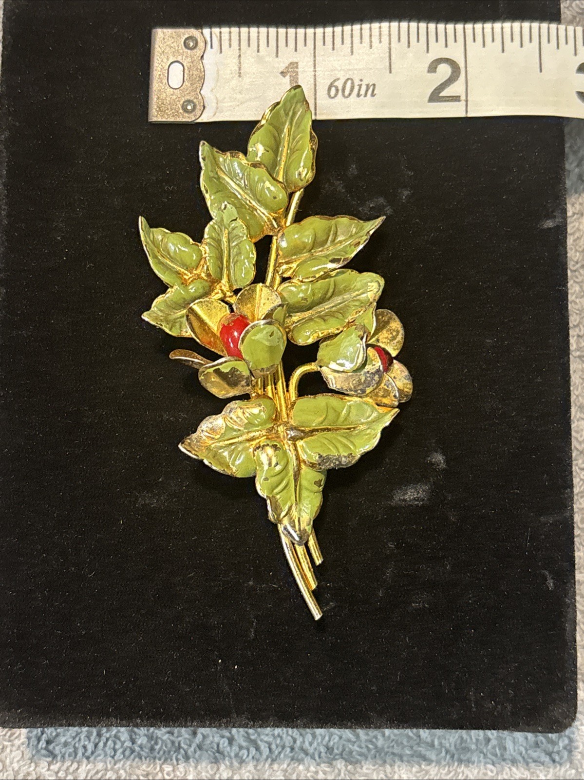 Vintage sterling silver floral brooch 3-1/2 Inch Long 1-1/2 Inch Wide -19grams