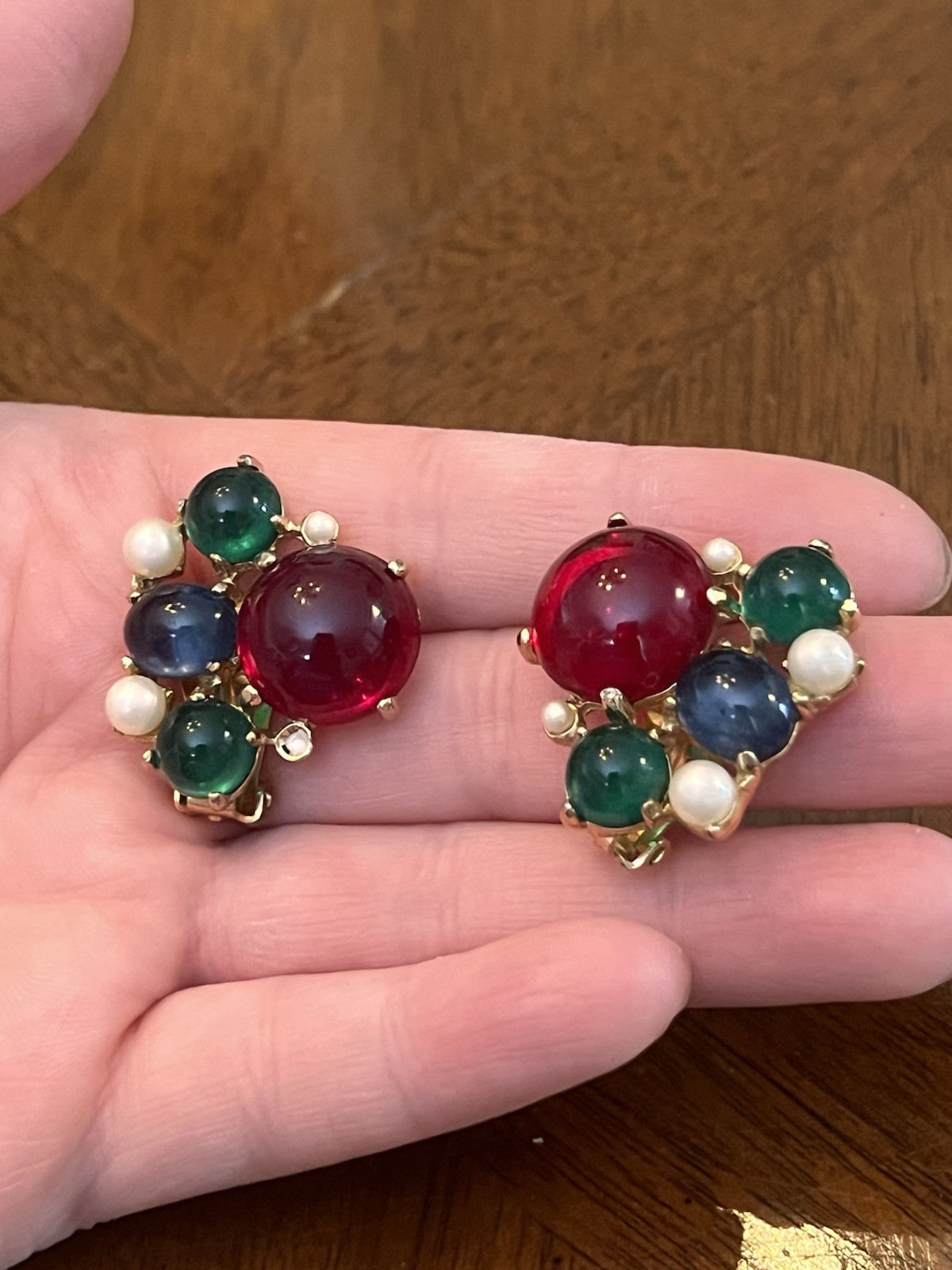 Vintage Moghul Multicolor Glass Cabochon Faux Pearl Stud Earrings Gold Tone Nice