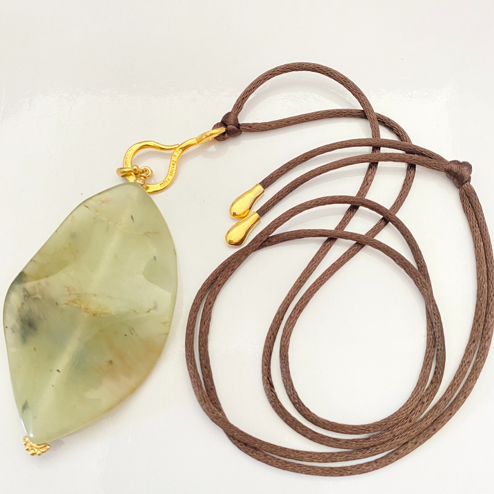 Vintage Chan Luu 925 Sterling Gold Plated Jade Leaf Leather Cord Necklace