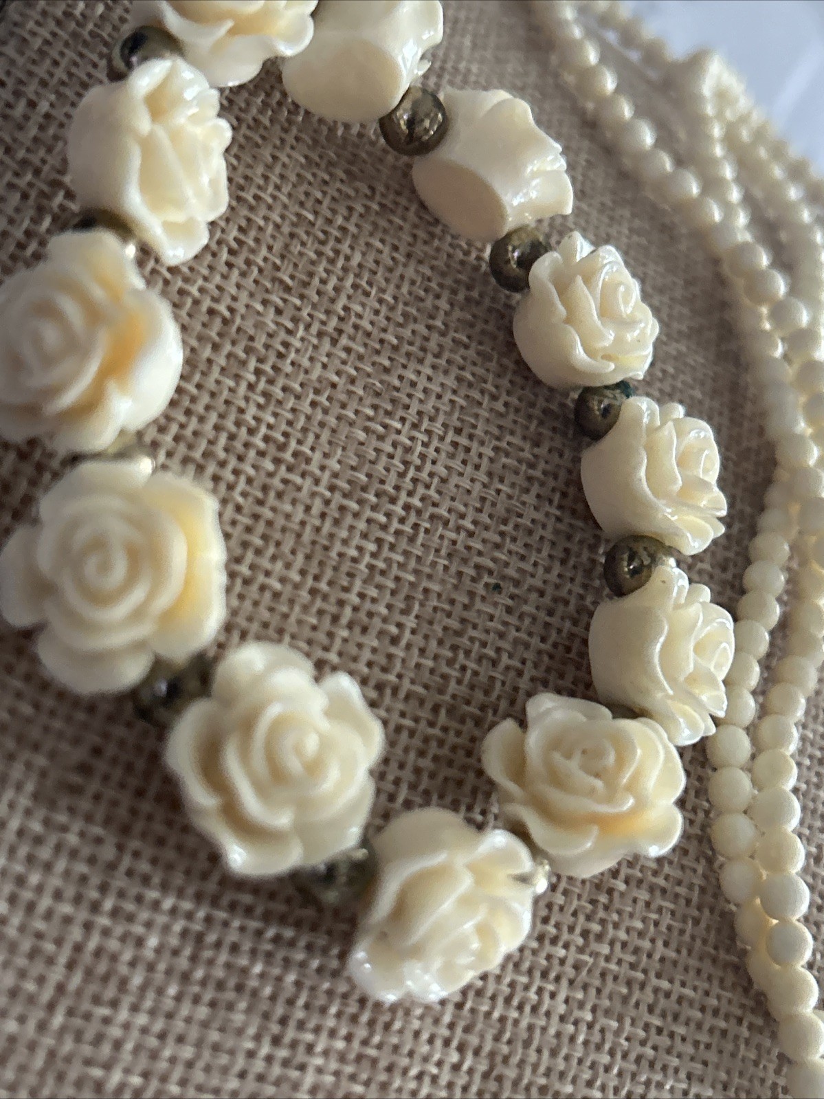 VTG JEWELRY SET LOT Carved Plastic Resin Floral Flower Rose BRACELET NECKLACE