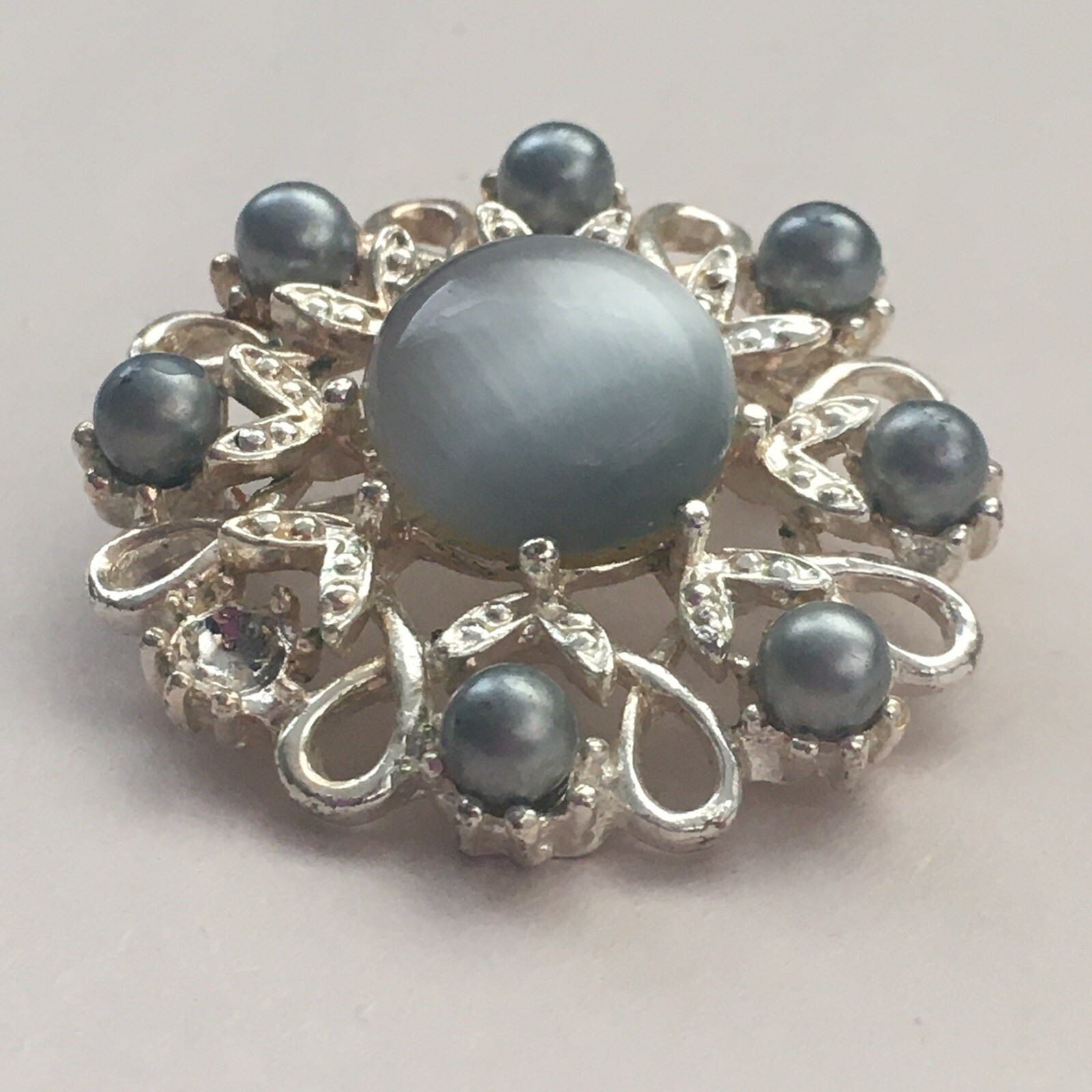 Vintage Brooch Flower Ornate Pearls Floral Grey Silver Pin Nature Plants Stone