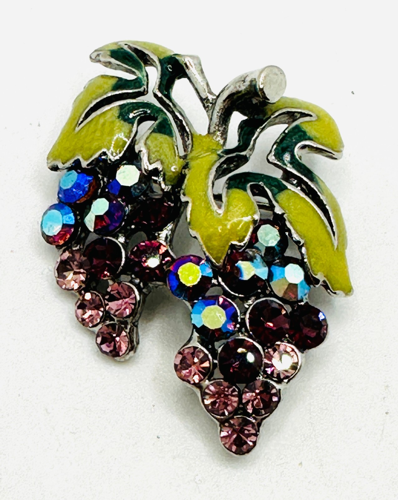 Gorgeous Glittering Vtg AB Purple Rhinestone Enamel Grape Cluster Brooch