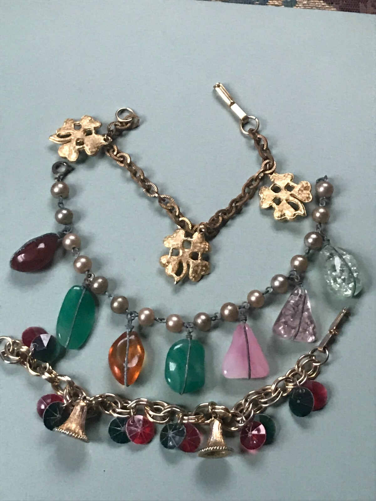 Vintage Lot of Variety Goldtone Four Leaf Clover Wire Wrapped Glass Charm Bracel