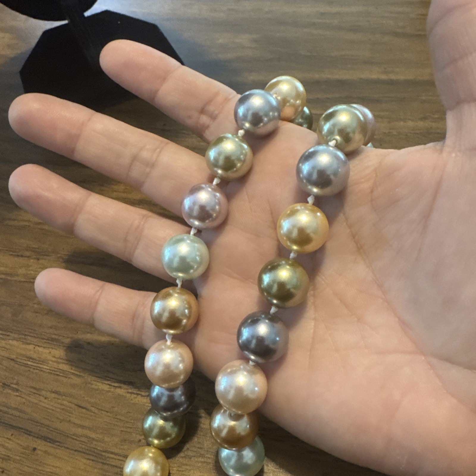 Vintage Kenneth Jay Lane Faux Pastel Multi-Color Pearl Necklace – 18″ 2/2