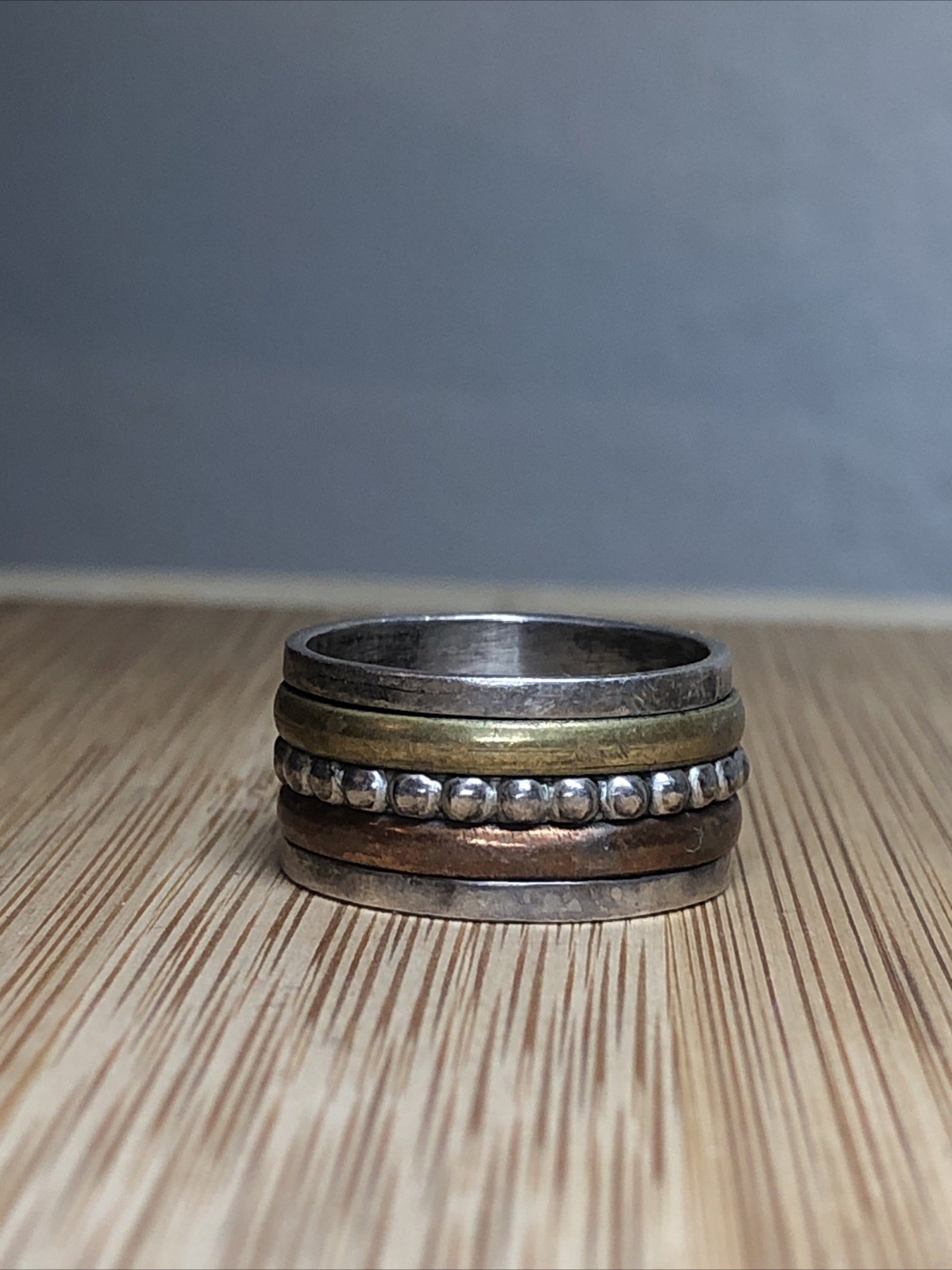 b47. Vintage Sterling Silver Copper Brass Spinner Band Ring Size 6.25-6.5. 5.8g