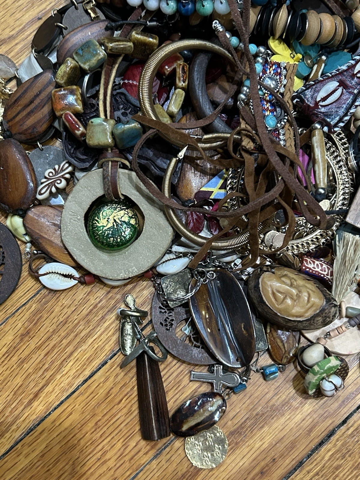BOHO ETHNIC JEWELRY VARIETY NECKLACES EARRINGS BRACELETS LOT APPROXIMATELY 2 LBS