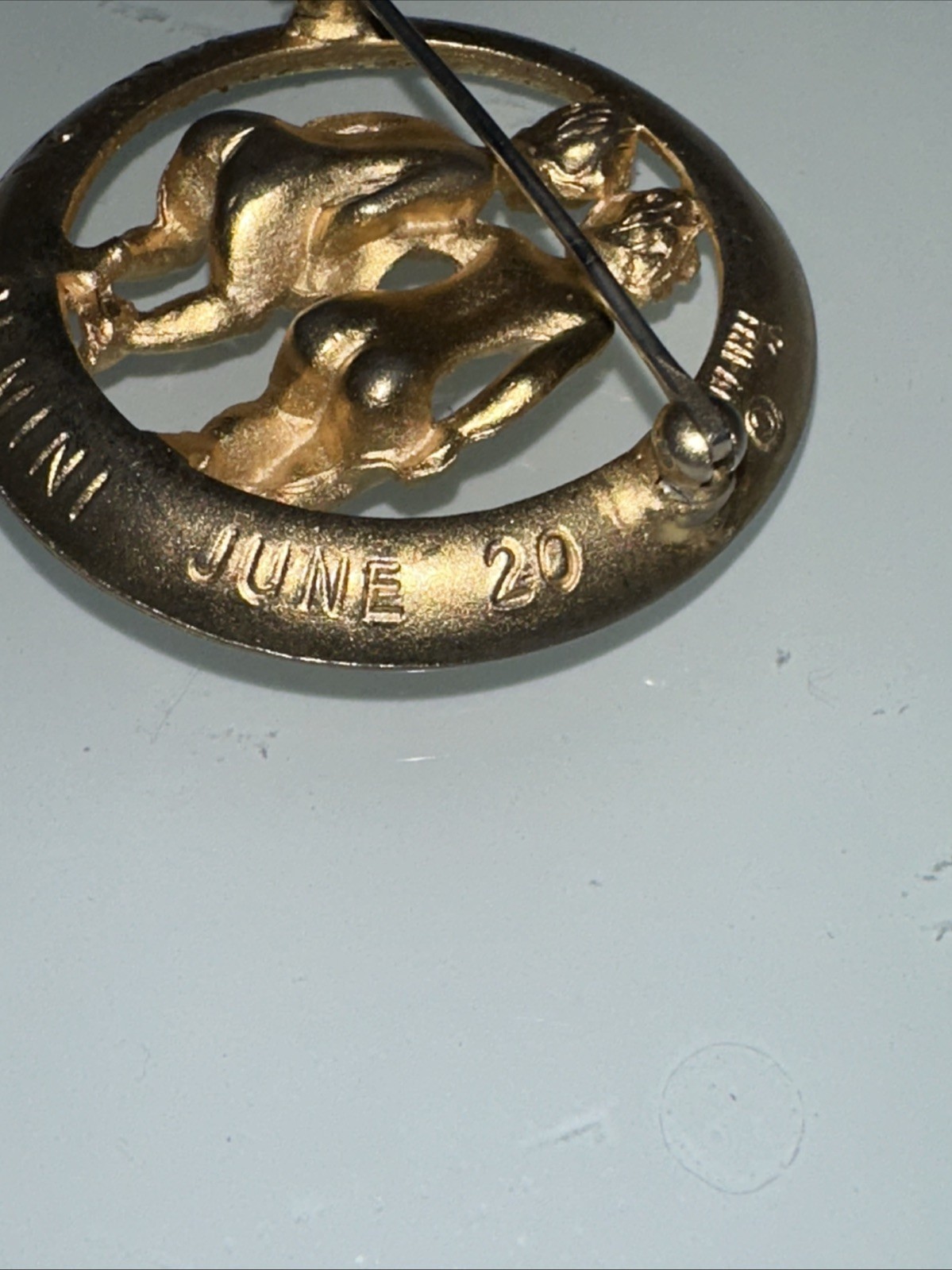 Crown Trifari Gemini Zodiac Brooch Gold Silver Tone May 21 June 20 Astrology