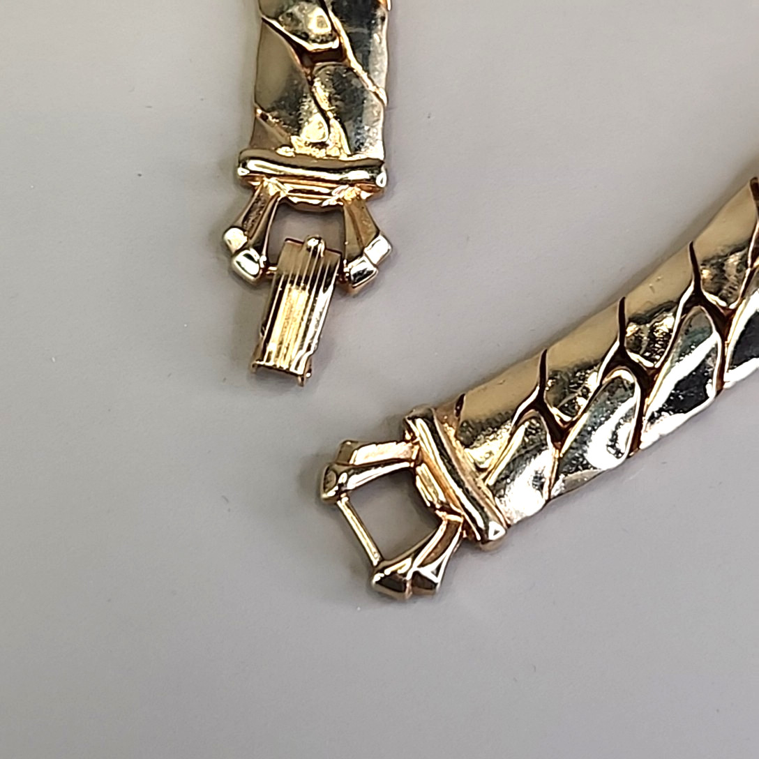Vintage Cuban Chain Necklace 1 cm Gold Tone 16″