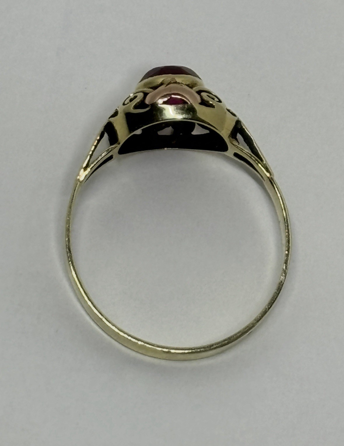 Vintage 14k Gold Ruby Ring Size 7.5 Please See All Pictures & Read Description